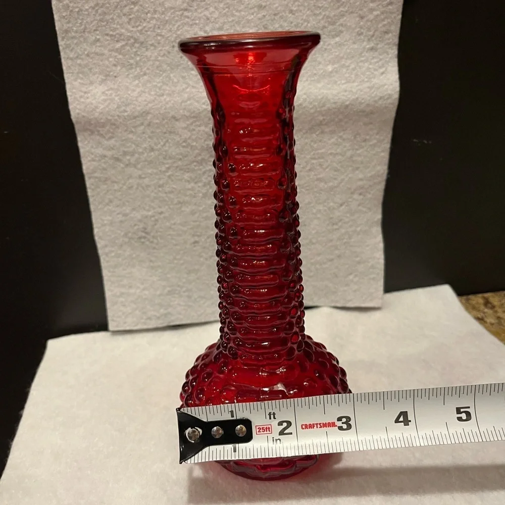 Vintage E. O. Brody Red Hobnail Bud Vase - Picture 8 of 12